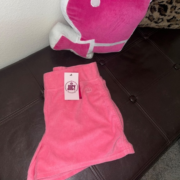 Juicy by Juicy Couture Pink Terry Cloth Shorts - NEW WITH TAGS! - Picture 5 of 5